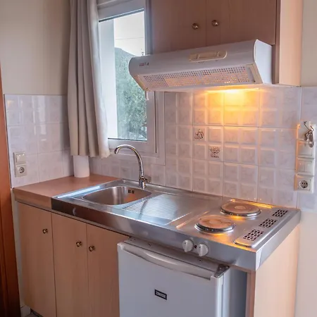 Aparthotel & Studios, Xifoupolis