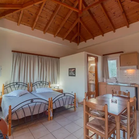 Aparthotel & Studios, Xifoupolis 4*