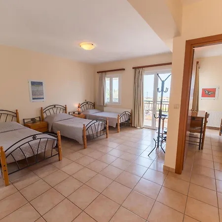 & Studios, Xifoupolis Aparthotel