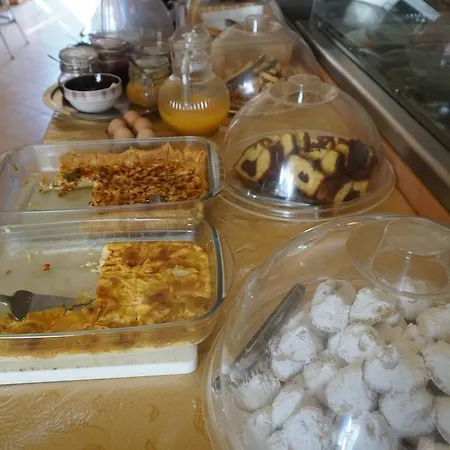 & Studios, Xifoupolis Aparthotel 4*