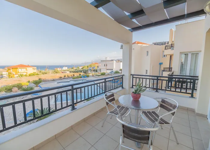 & Studios, Xifoupolis Aparthotel