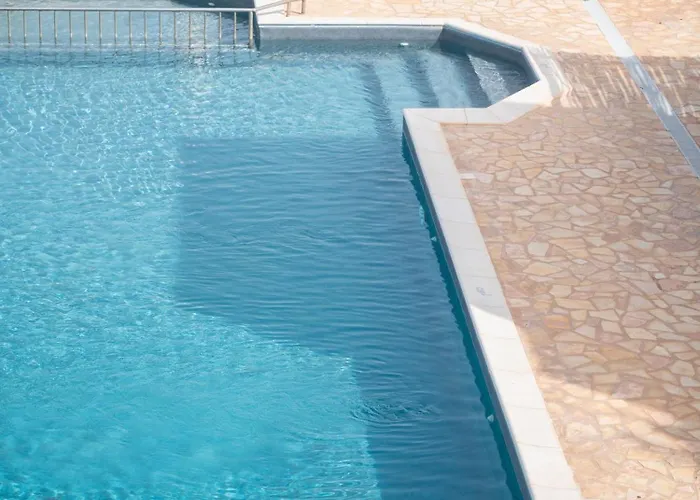 & Studios, Xifoupolis Aparthotel 4*