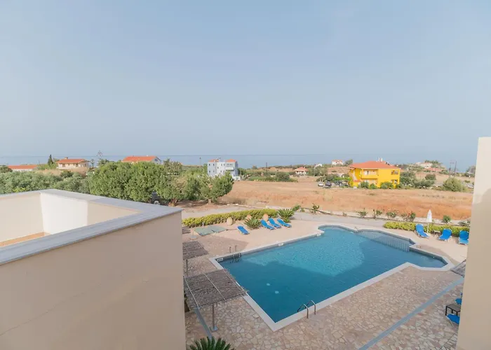 Hotel&studios, Xifoupolis