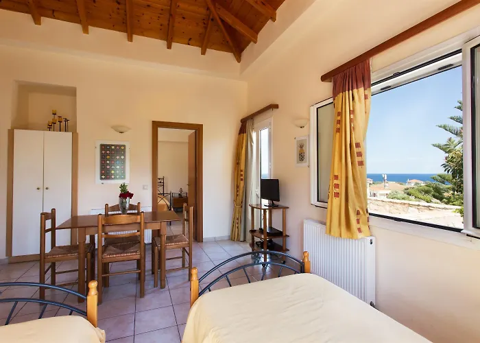 Aparthotel & Studios, Xifoupolis 4*