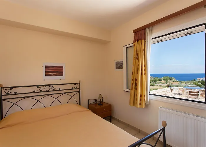 Aparthotel & Studios, Xifoupolis