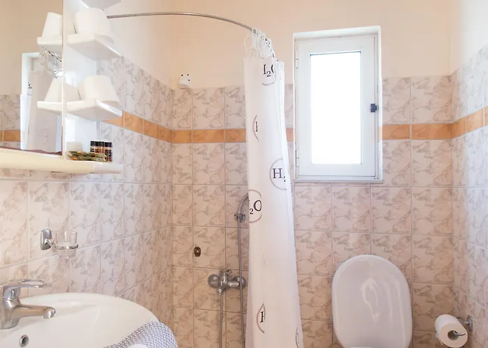 & Studios, Xifoupolis Aparthotel 4*