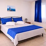 & Studios, Xifoupolis Apart-hotel 4*