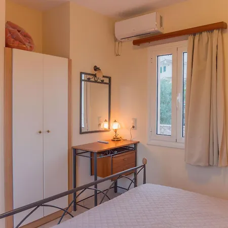 Hotel&studios, Xifoupolis 4*