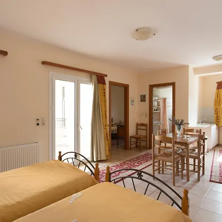 Hotel&studios, Xifoupolis