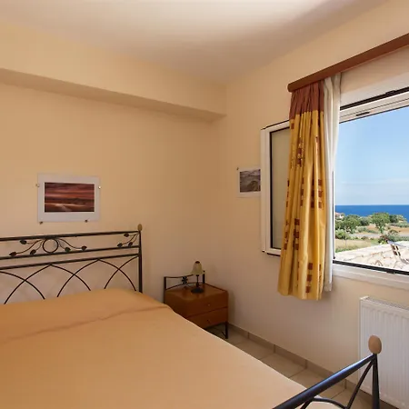 Lejlighedshotel & Studios, Xifoupolis