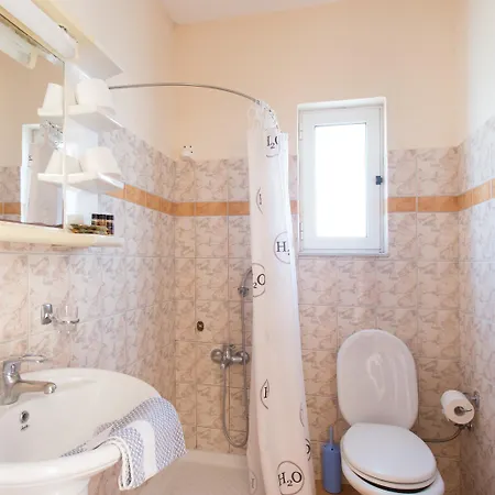 & Studios, Xifoupolis شقة فندقية 4*