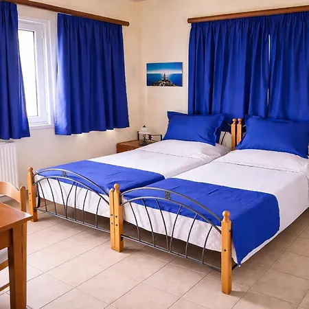 & Studios, Xifoupolis Aparthotel Monemvasía