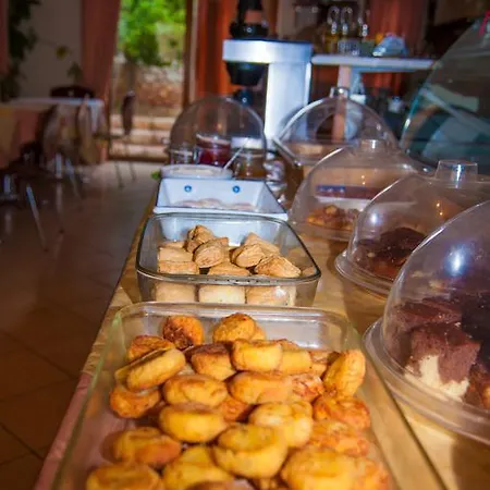 Lejlighedshotel & Studios, Xifoupolis