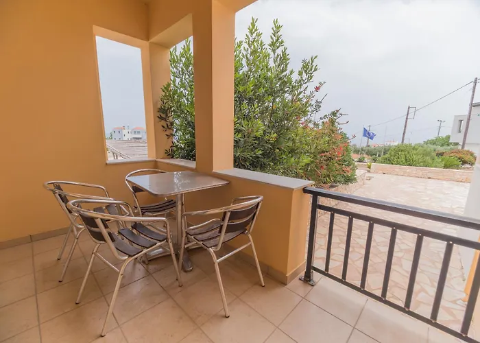 Aparthotel & Studios, Xifoupolis