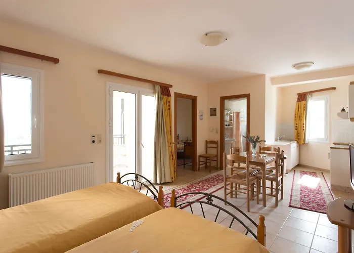 & Studios, Xifoupolis